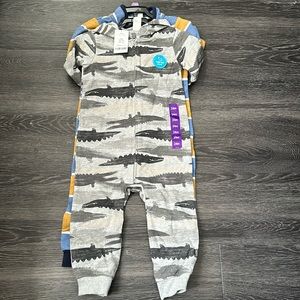 Carters 2 piece outfits. Boys 24 months NWT